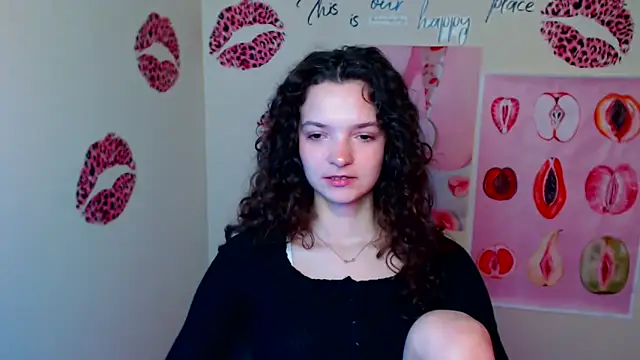  SusieSu  online show from March 26, 7:28 am