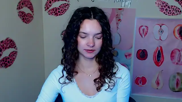  SusieSu  online show from February 11, 1:22 pm