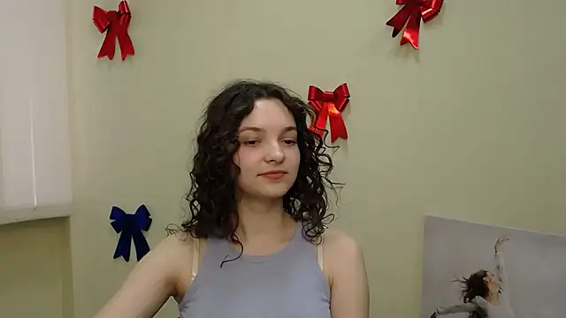  SusieSu  online show from February 8, 10:29 am