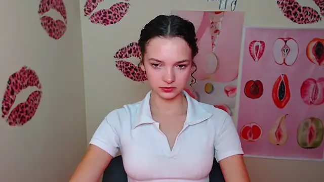  SusieSu  online show from September 19, 6:39 am