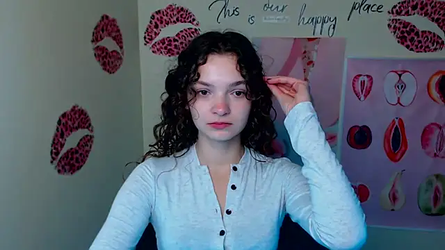  SusieSu  online show from October 14, 6:36 am