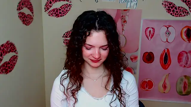  SusieSu  online show from February 26, 7:19 am