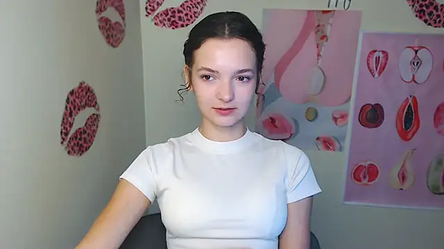  SusieSu  online show from September 11, 6:46 am