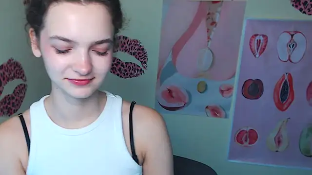  SusieSu  online show from December 1, 1:12 pm