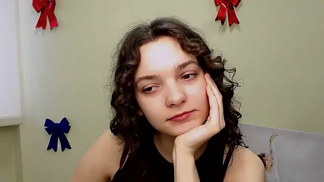  SusieSu  online show from February 16, 7:26 am