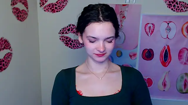  SusieSu  online show from March 3, 1:07 pm