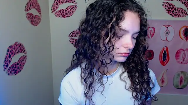  SusieSu  online show from September 24, 5:47 am