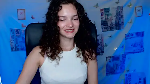  SusieSu  online show from July 25, 5:59 am