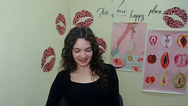  SusieSu  online show from February 17, 4:39 pm