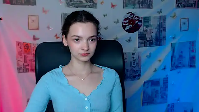  SusieSu  online show from April 26, 12:24 pm