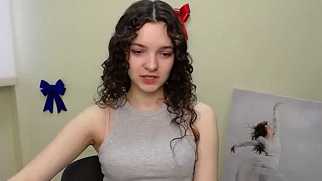  SusieSu  online show from February 22, 7:34 am
