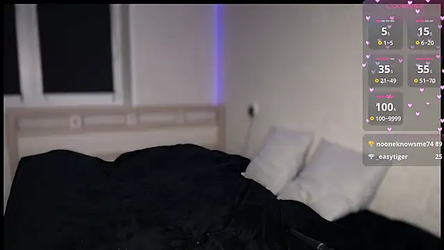 SusieEvans online show from November 13, 9:51 pm