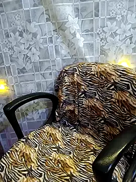 kindar-joy online show from March 28, 3:18 am