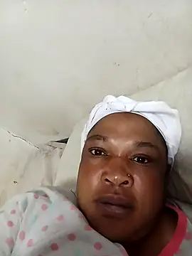 Snapshot of LICKABLEASSxxxx chatting on November 27, 3:18 am LICKABLEASSxxxx online show from November 27, 3:18 am