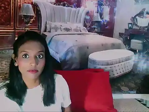 Snapshot of IndianLoveBug chatting on January 8, 5:15 pm IndianLoveBug online show from January 8, 5:15 pm