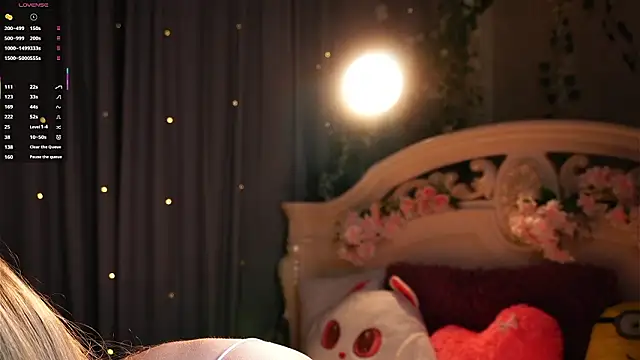 EdlinAlliston online show from March 22, 3:24 pm