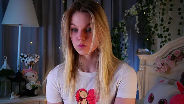 EdlinAlliston online show from January 12, 2:13 pm