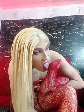 crislingery dolli online show from February 27, 11:54 am