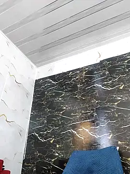 crislingery dolli online show from November 21, 1:43 pm