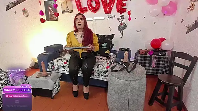 keila j online show from February 23, 10:05 am