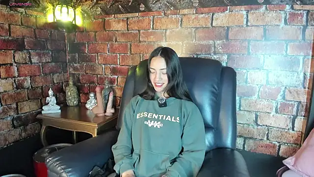 Scarlett  Fox   online show from February 17, 11:18 am