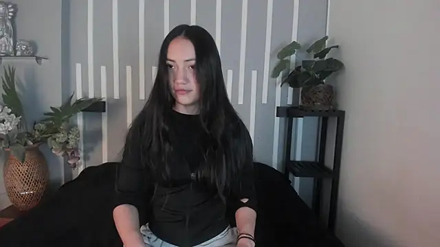 Scarlett  Fox   online show from November 10, 11:15 am