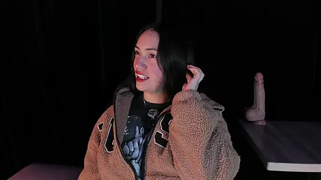 Scarlett  Fox   online show from February 12, 11:32 am