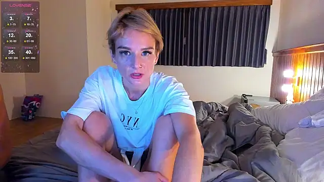 Sailor m000 online show from December 5, 12:06 pm