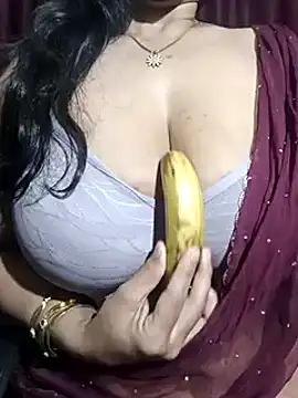 Anamika Kapoor online show from March 19, 10:20 pm