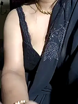 Anamika Kapoor online show from February 27, 8:31 pm