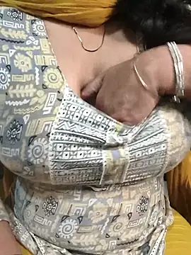 Anamika Kapoor online show from September 8, 9:25 pm