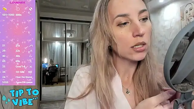 Snapshot of lady_Nati chatting on February 2, 3:07 pm lady Nati online show from February 2, 3:07 pm