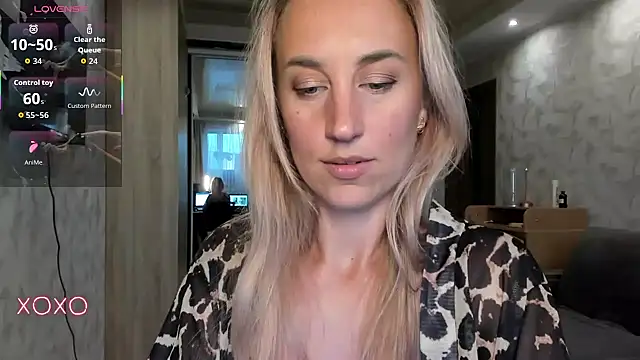 Snapshot of lady_Nati chatting on September 24, 2:34 pm lady Nati online show from September 24, 2:34 pm