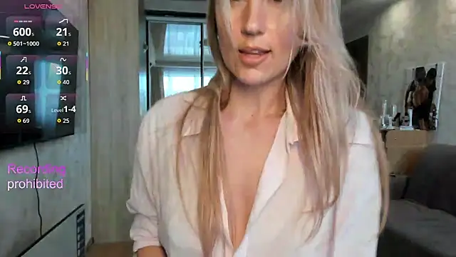 lady Nati online show from April 25, 11:57 am