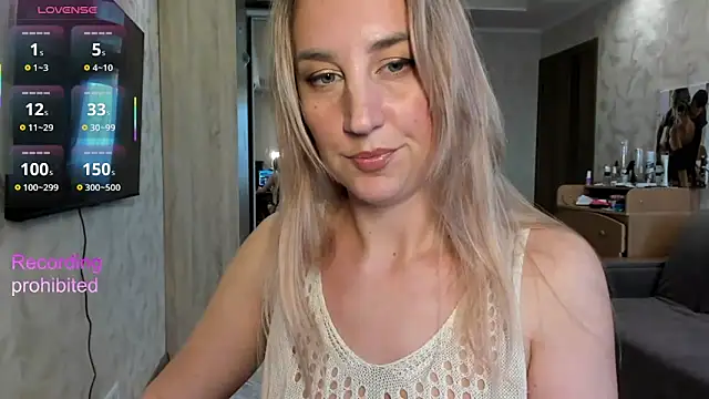 lady Nati online show from April 20, 2:18 pm