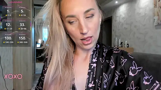 Snapshot of lady_Nati chatting on September 29, 1:39 pm lady Nati online show from September 29, 1:39 pm