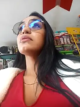 Snapshot of Sara-77 chatting on March 13, 3:28 pm Sara-77 online show from March 13, 3:28 pm