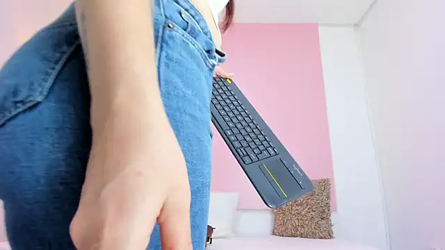 andyylove jk online show from February 12, 11:54 am