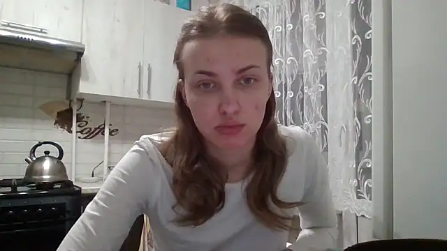 Snapshot of Sweety_Nika chatting on February 13, 10:11 pm Sweety Nika online show from February 13, 10:11 pm