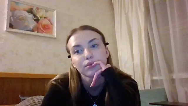 Snapshot of Sweety_Nika chatting on December 5, 12:14 am Sweety Nika online show from December 5, 12:14 am