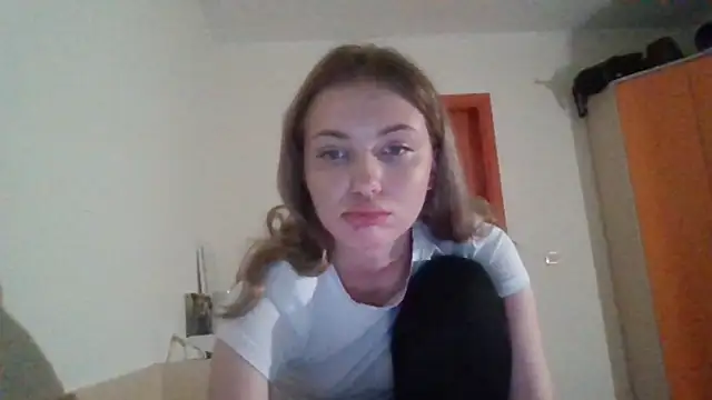 Snapshot of Sweety_Nika chatting on January 5, 2:06 am Sweety Nika online show from January 5, 2:06 am