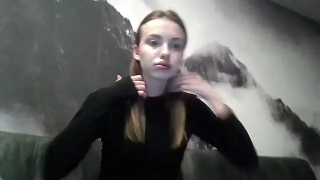 Snapshot of Sweety_Nika chatting on March 22, 1:54 am Sweety Nika online show from March 22, 1:54 am