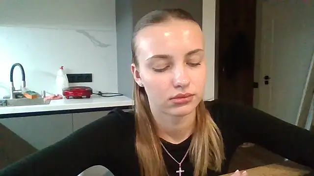 Snapshot of Sweety_Nika chatting on September 26, 9:10 pm Sweety Nika online show from September 26, 9:10 pm