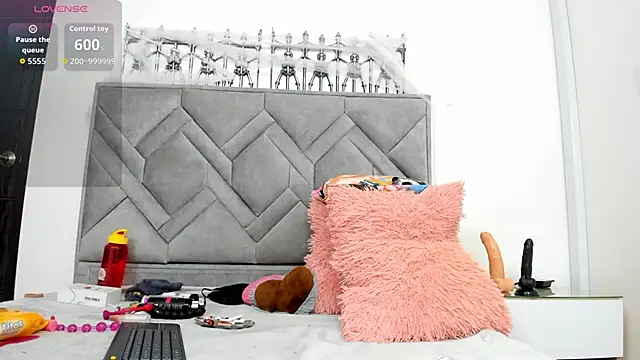alicee 18 online show from September 29, 1:50 pm