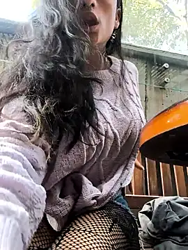 Lila Desiree online show from March 20, 8:32 pm