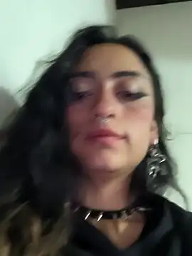 Lila Desiree online show from February 24, 5:33 am