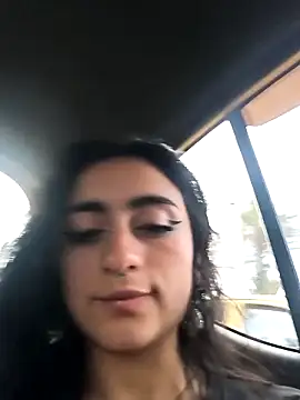 Lila Desiree online show from May 7, 10:57 pm