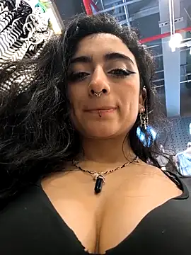 Lila Desiree online show from October 18, 3:36 pm