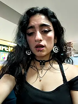 Lila Desiree online show from January 12, 12:06 am