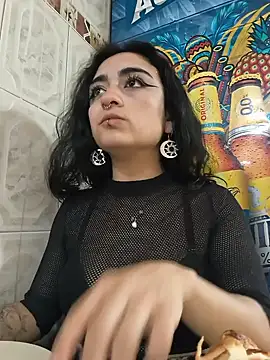 Lila Desiree online show from June 19, 5:52 pm